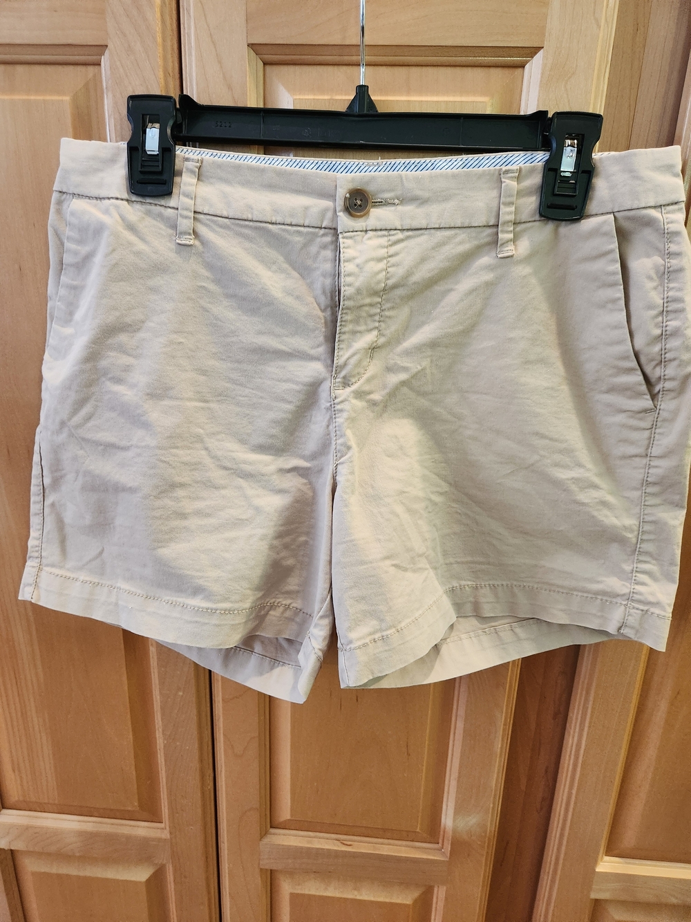 Old Navy Women's Khaki Cotton Shorts